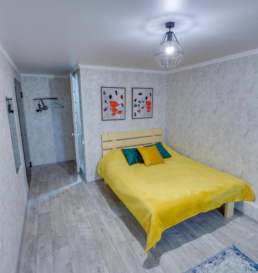 YourHouse на Розыбакиева Утепова Алматы Экстерьер фото