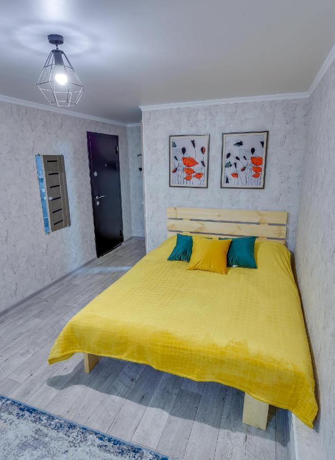 YourHouse на Розыбакиева Утепова Алматы Экстерьер фото
