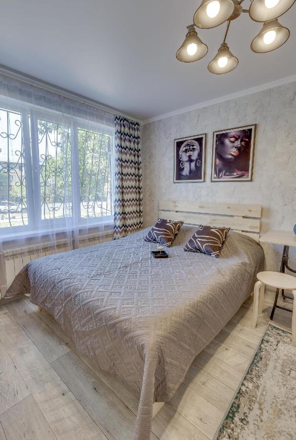 YourHouse на Розыбакиева Утепова Алматы Экстерьер фото