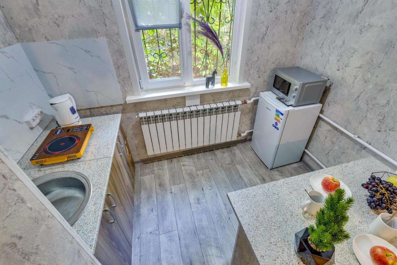 YourHouse на Розыбакиева Утепова Алматы Экстерьер фото