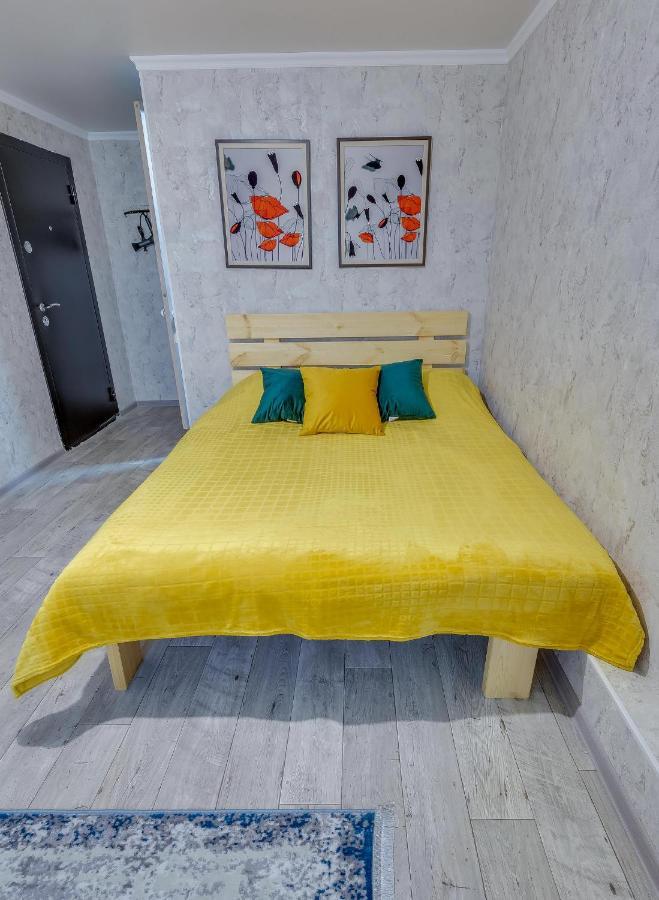 YourHouse на Розыбакиева Утепова Алматы Экстерьер фото